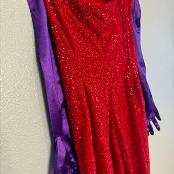 Jessica Rabbit Costume. - Picture 4 of 10